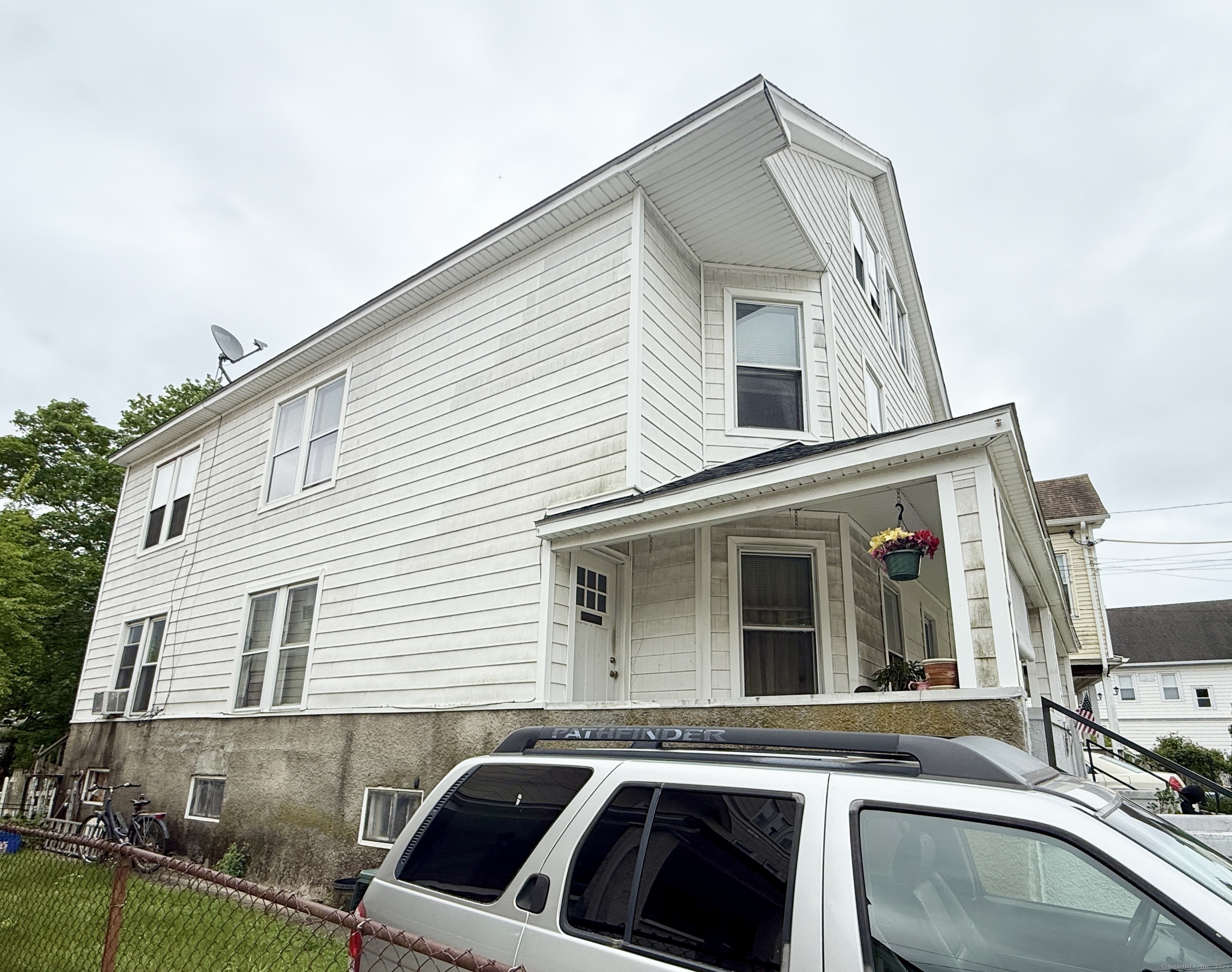 66 Montauk Avenue