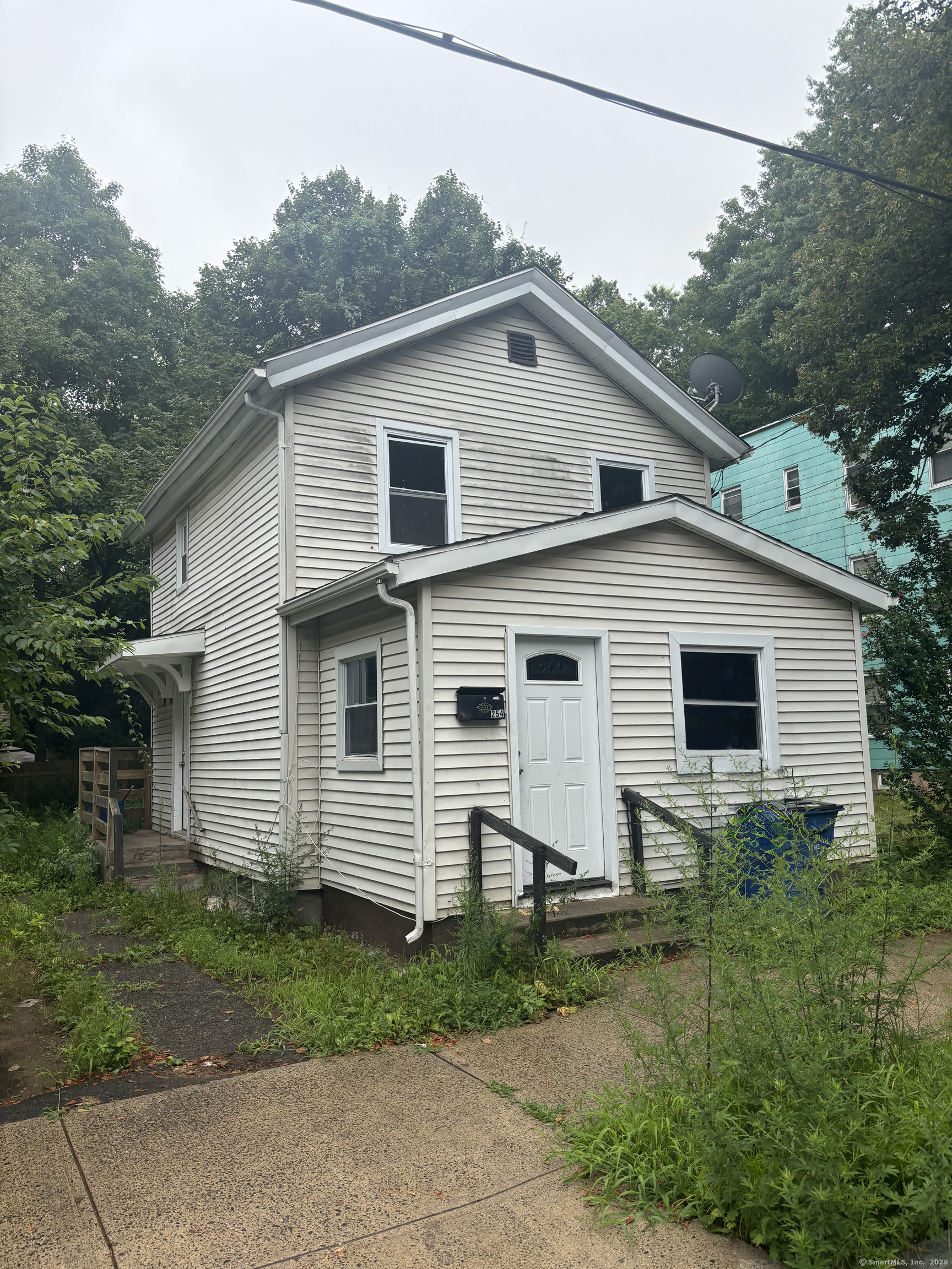 Property for Sale at Starr Street, New Haven, Connecticut - Bedrooms: 2 
Bathrooms: 1 
Rooms: 5  - $254,000