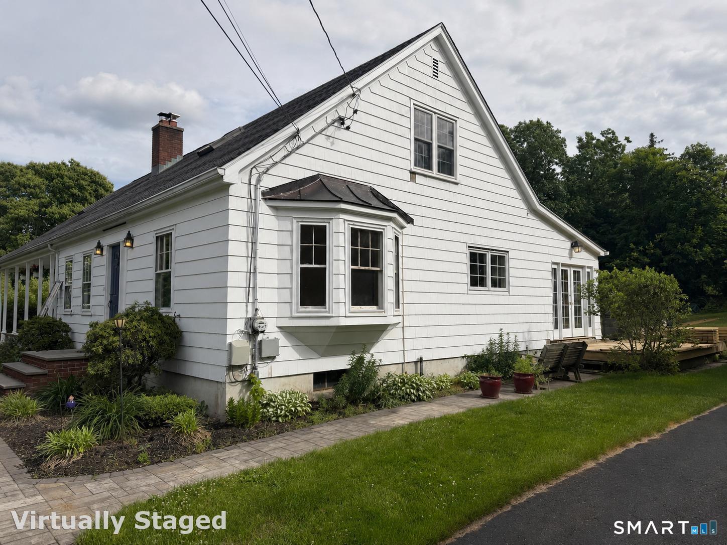 24 Amos Street