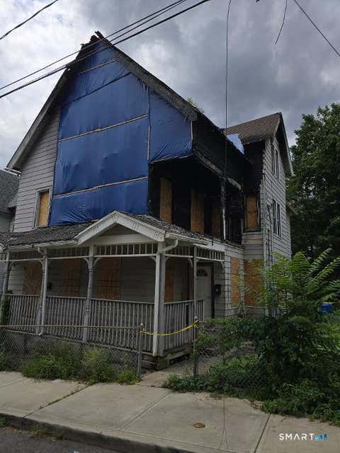 Photo of 11 Pearl Street, Waterbury, CT 06704 (MLS # 24201827)