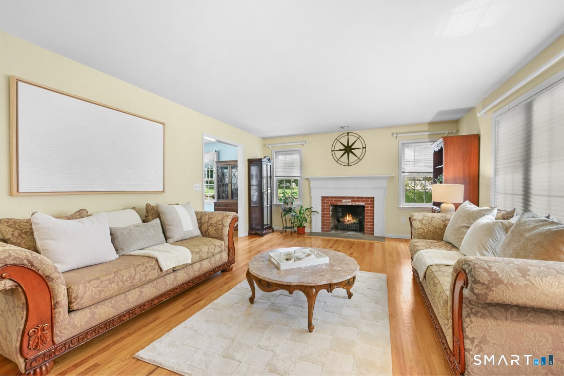 333 Stonebridge Lane 333
