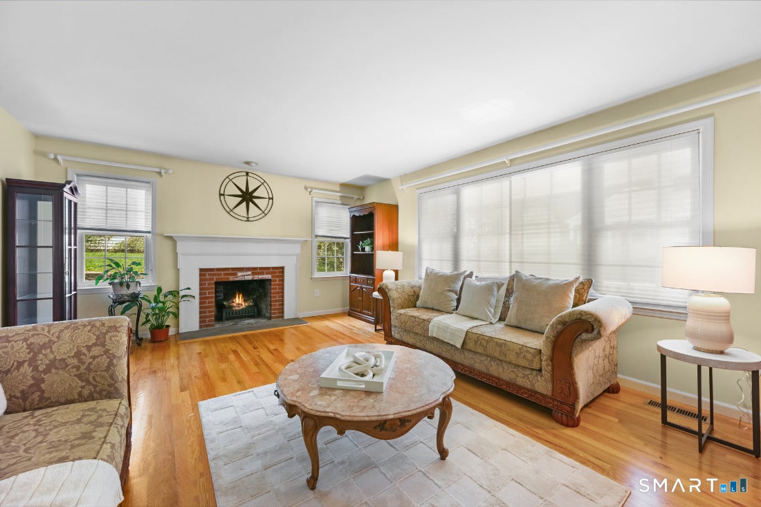333 Stonebridge Lane 333
