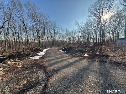Vacant Land For Sale - 40 Running Brook Road<br/> New Haven County, Waterbury, CT 06704