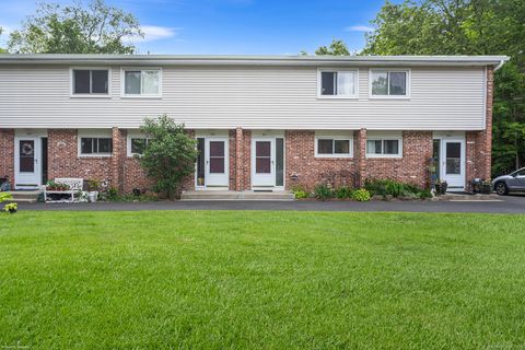 32 Anton Road APT C Mansfield CT 06268