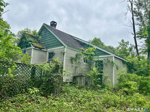 Photo of 5 Village Lane, Hebron, CT 06231 (MLS # 24177563)