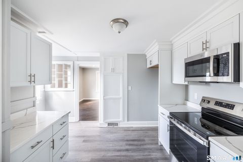 20 Randall Place Waterbury CT 06704