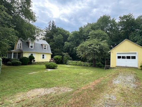 A home in Stonington