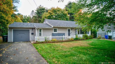 A home in Newington