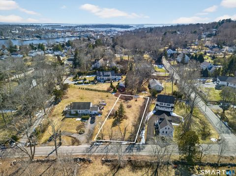 69 B Starr Street Groton CT 06355