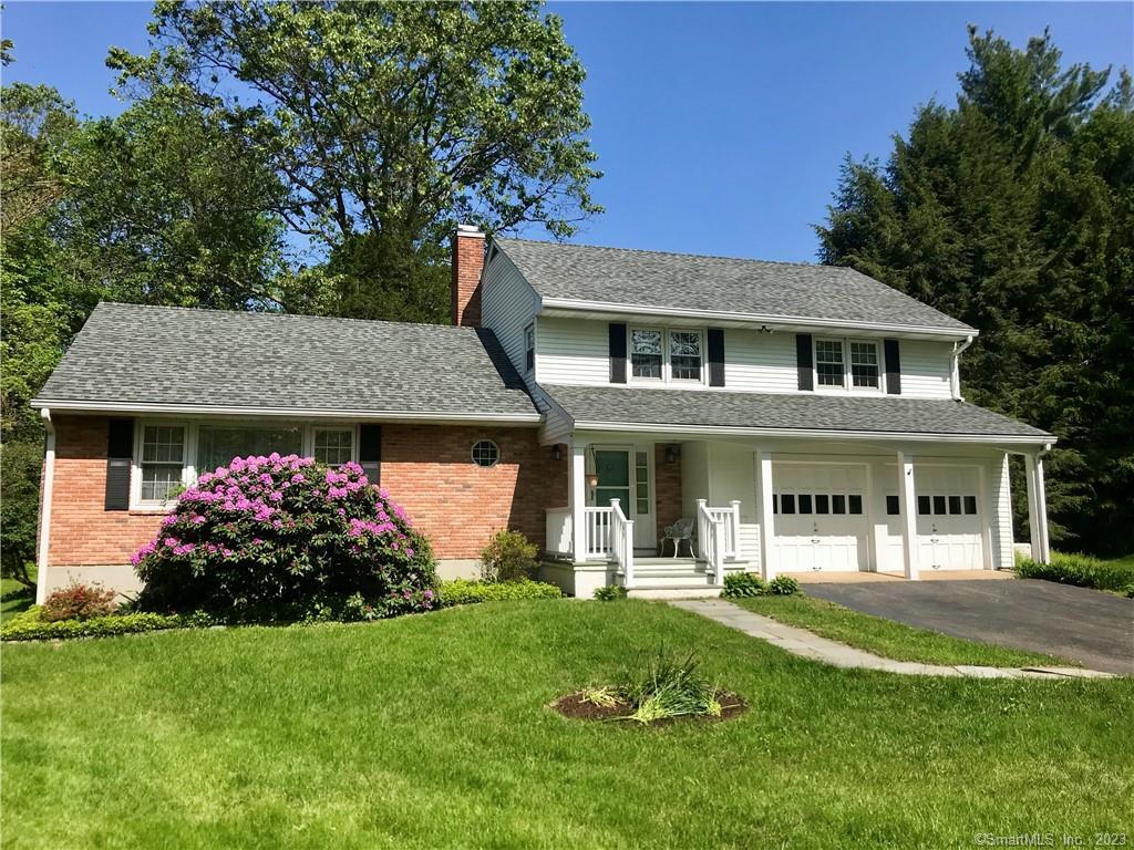 Rental Property at Knapp Lane, New Canaan, Connecticut - Bedrooms: 3 
Bathrooms: 3 
Rooms: 7  - $6,500 MO.