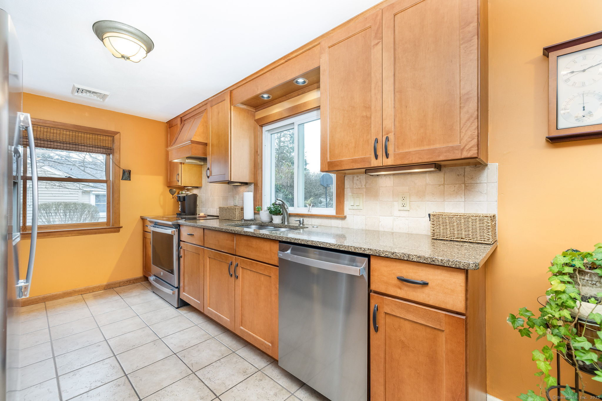 26 Merriman Road, Wethersfield, Connecticut image 11