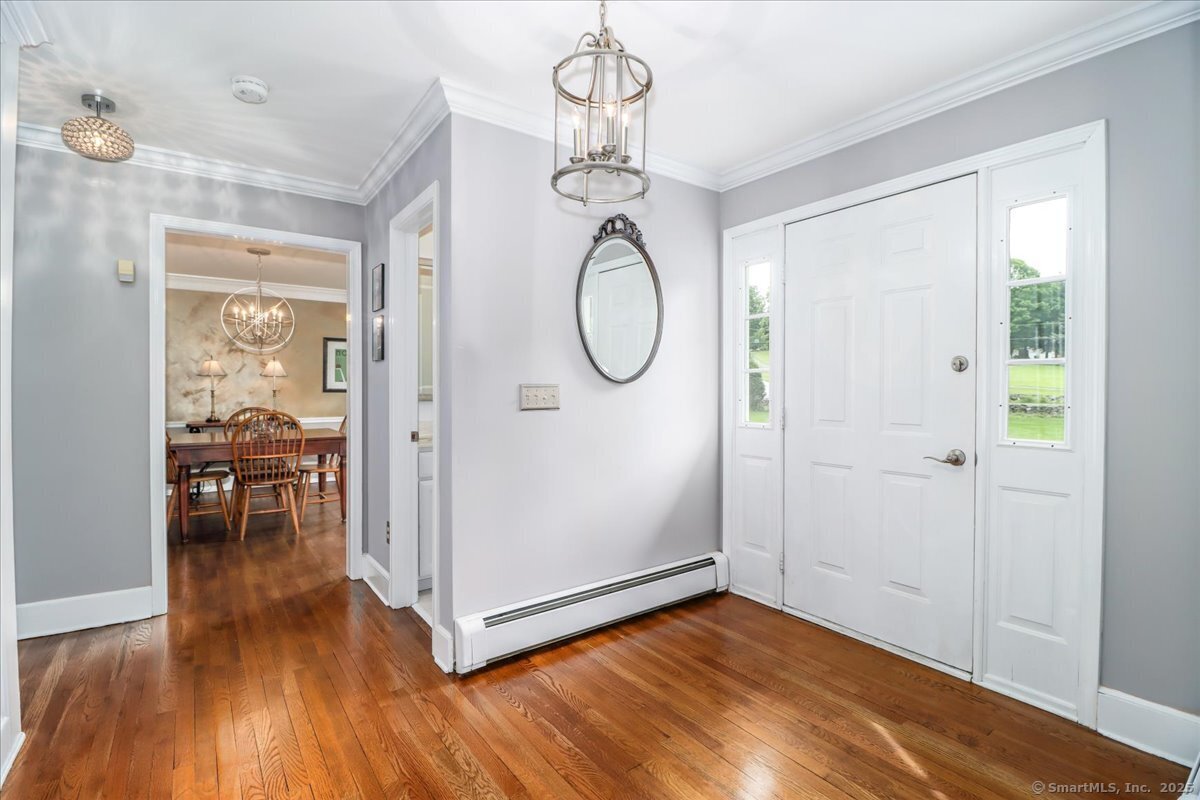 10 Hundred Acres Road, Newtown, Connecticut image 6