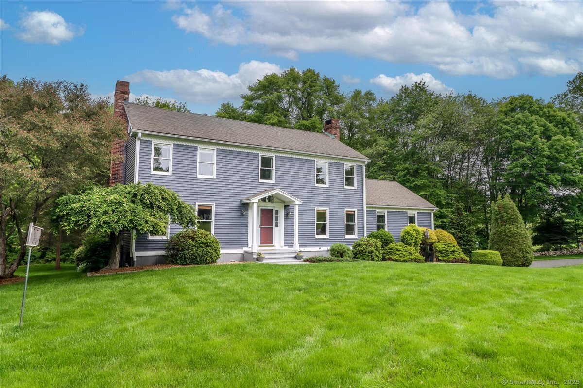 10 Hundred Acres Road, Newtown, Connecticut image 1