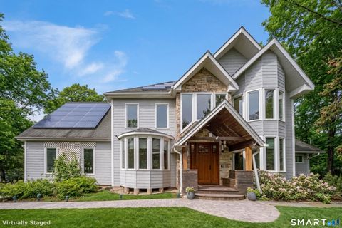 1800 Moose Hill Road Guilford CT 06437