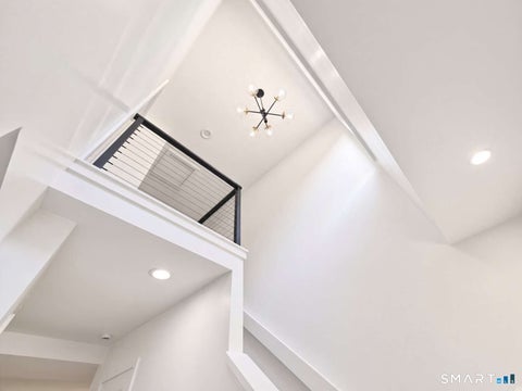 Photo of 127 Farmington Chase Crescent #127, Farmington, CT 06032 (MLS # 24202441)