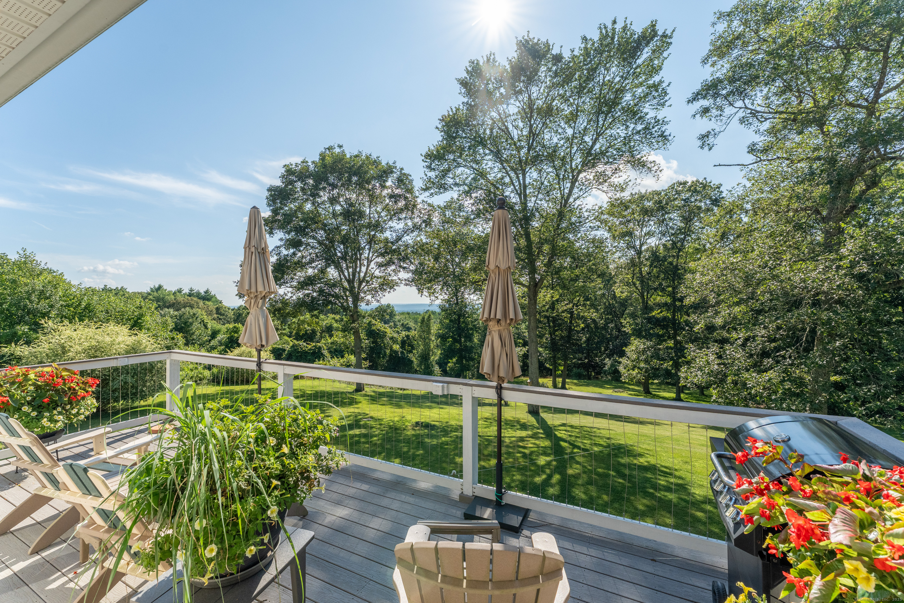 571 Squaw Rock Road