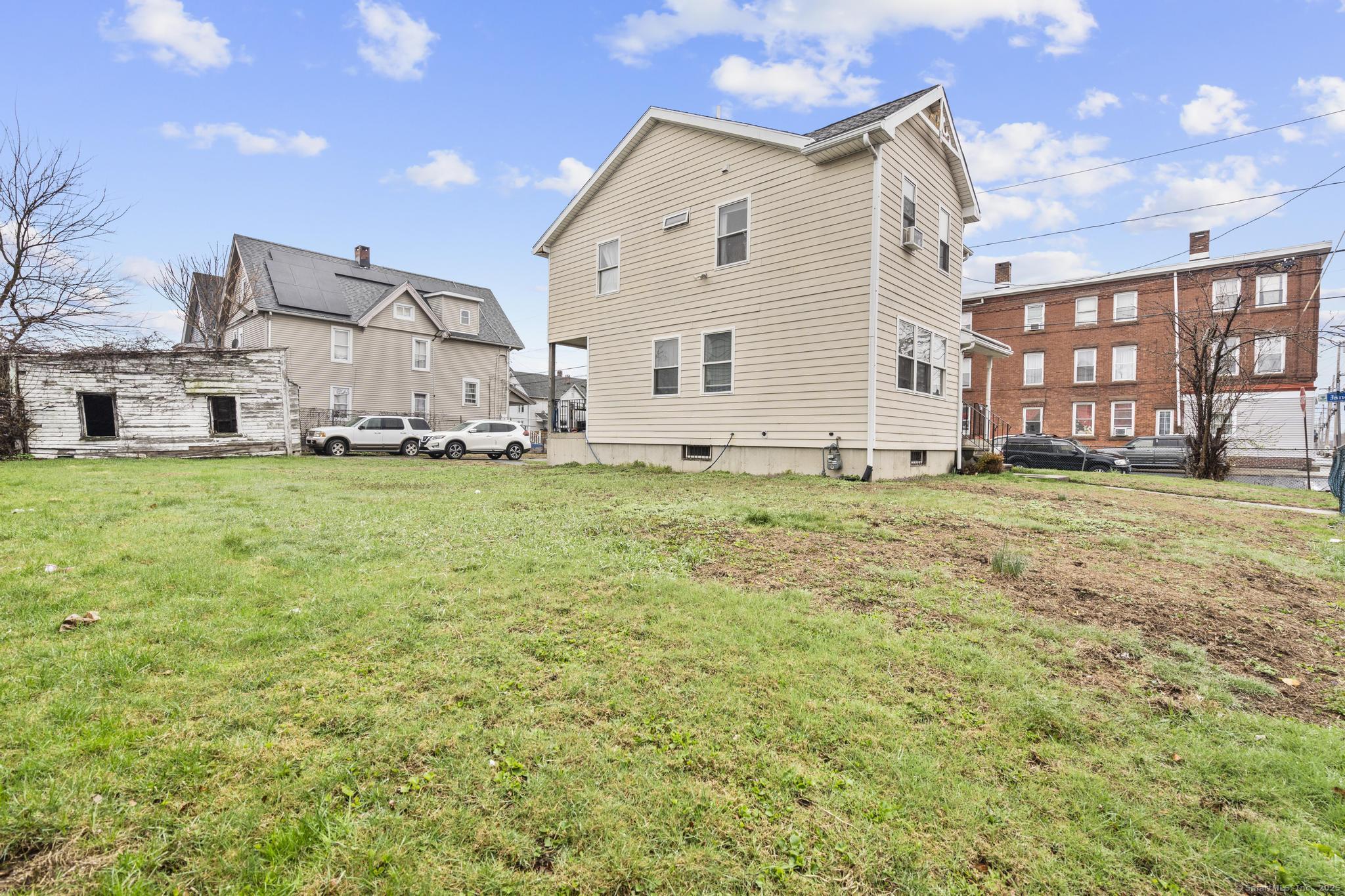 1147 Pembroke Street, Bridgeport, Connecticut image 28