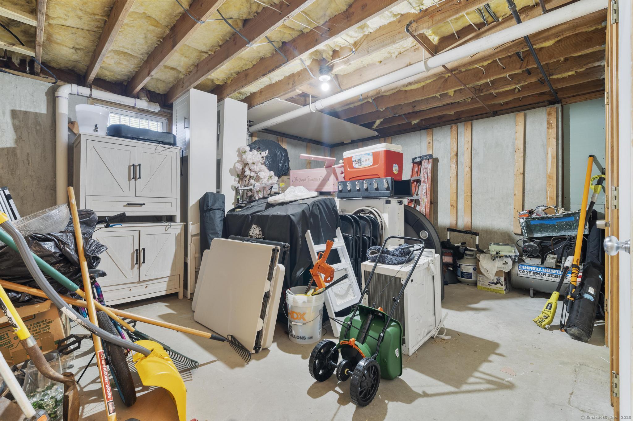 1147 Pembroke Street, Bridgeport, Connecticut image 24