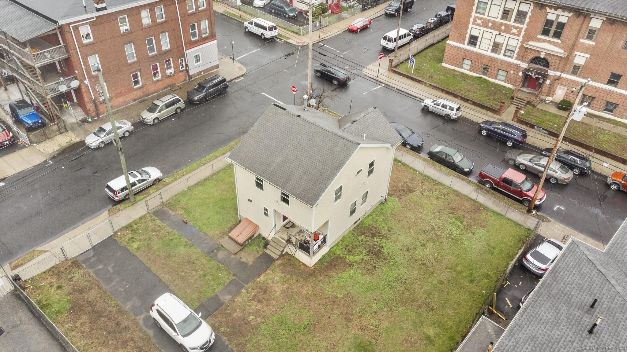 1147 Pembroke Street, Bridgeport, Connecticut image 30