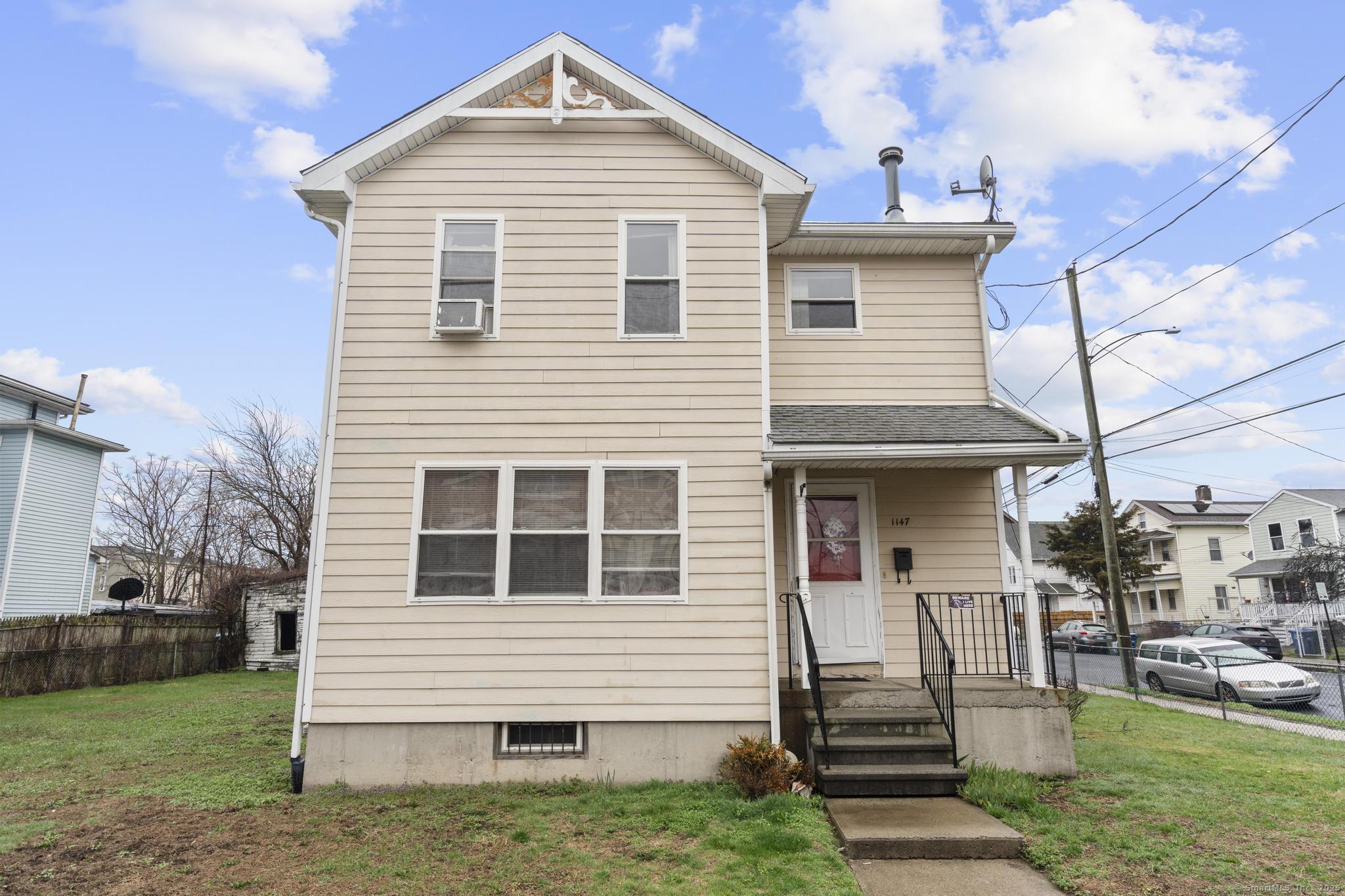 1147 Pembroke Street, Bridgeport, Connecticut image 2