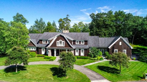 Tiny photo for 25 Sky View Drive, Avon, CT 06001 (MLS # 24163508)