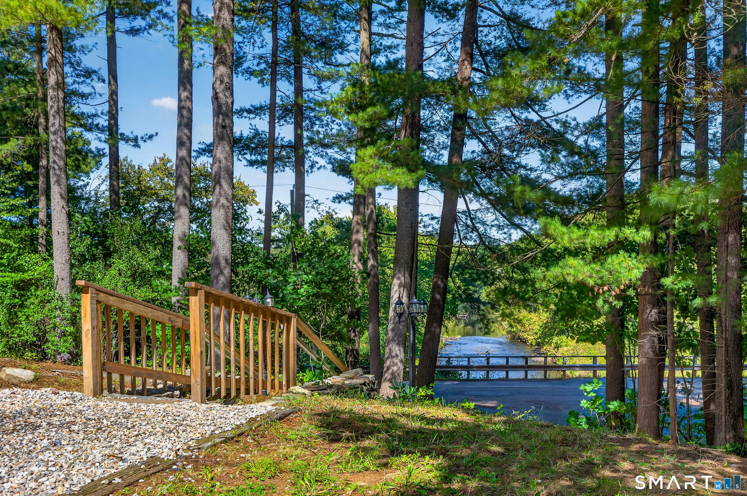 464 South River Road