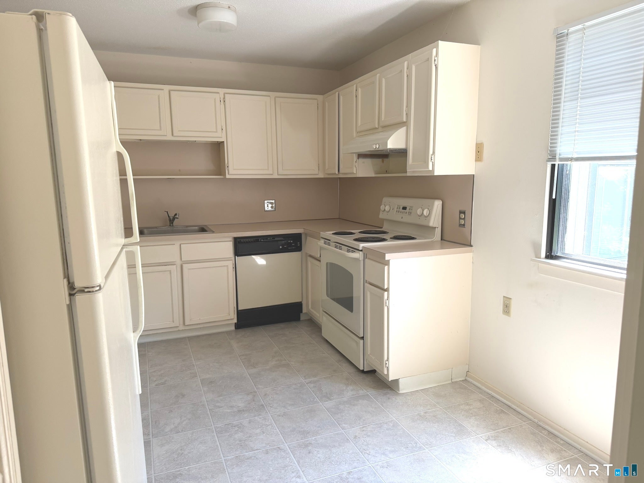 786 Heritage Village C