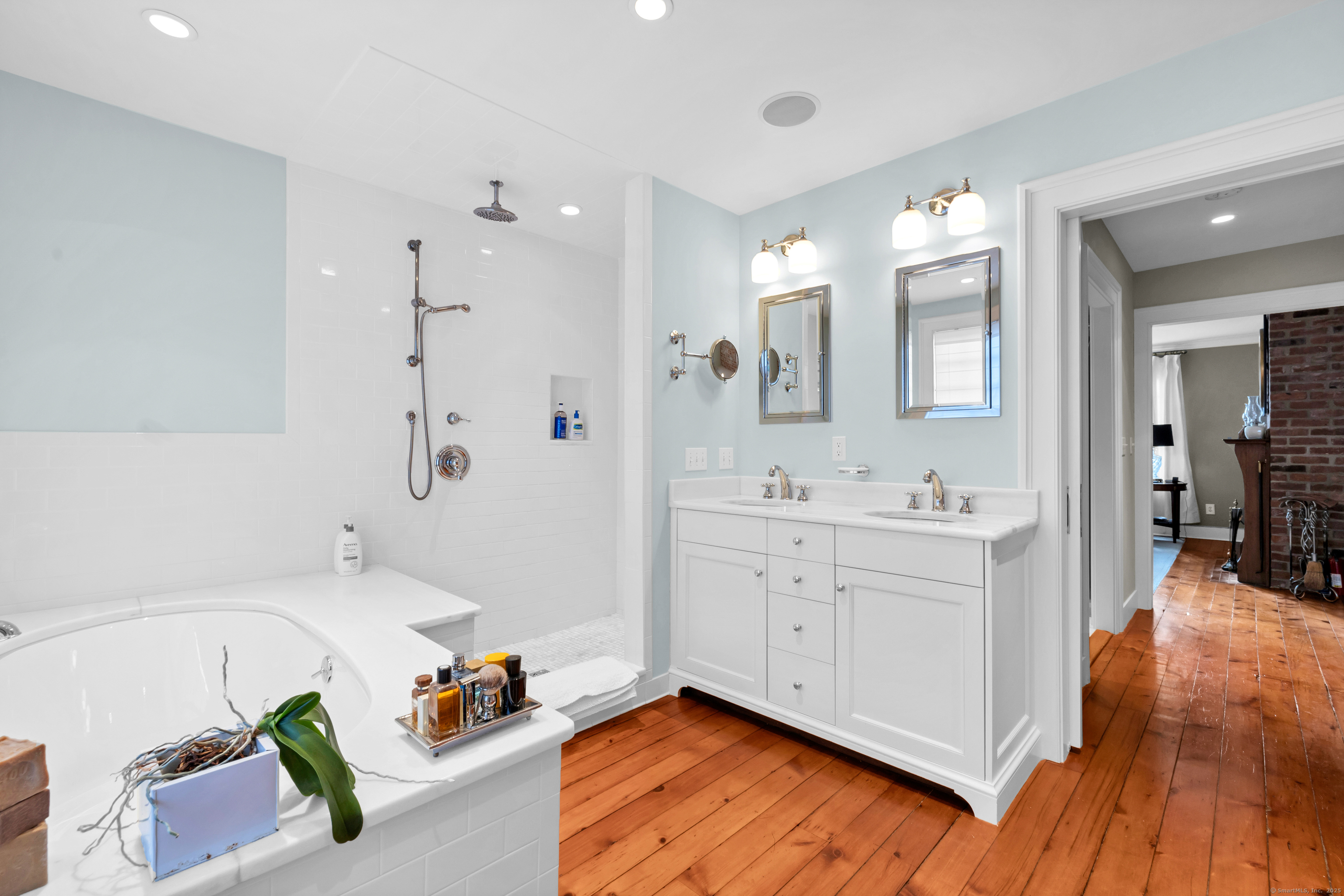 12 Columbia Street, Hartford, Connecticut image 28