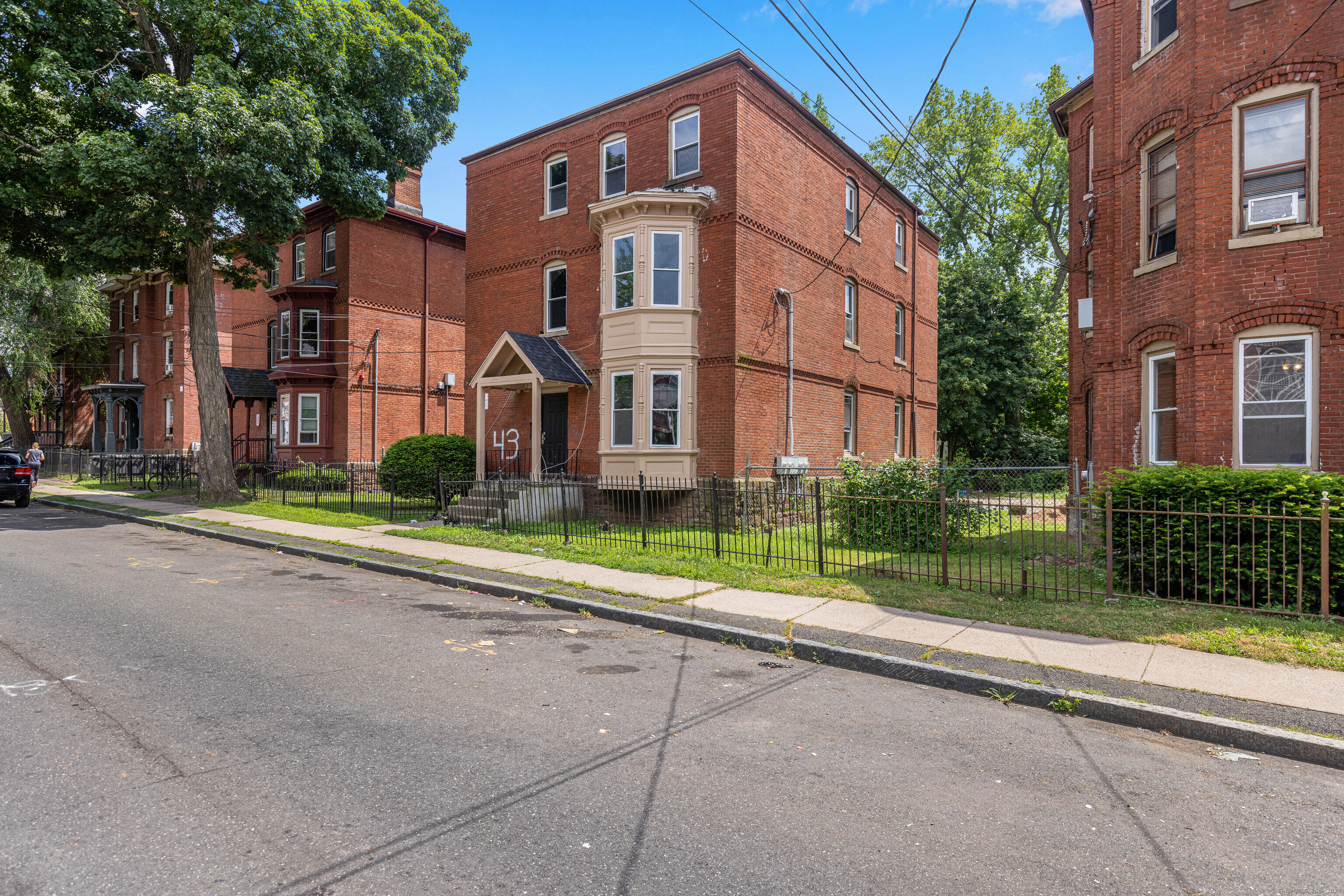 43 Seyms Street