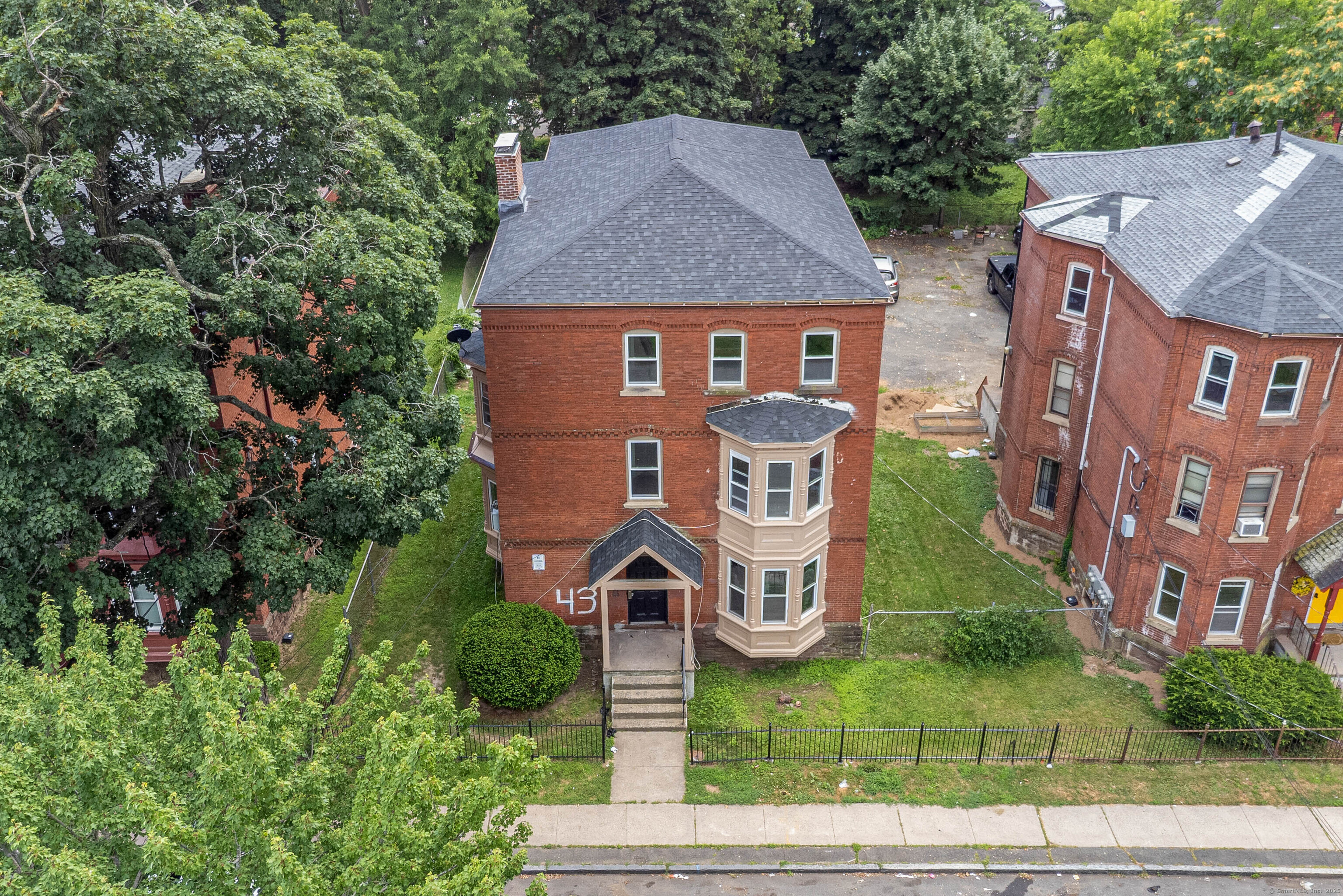 43 Seyms Street
