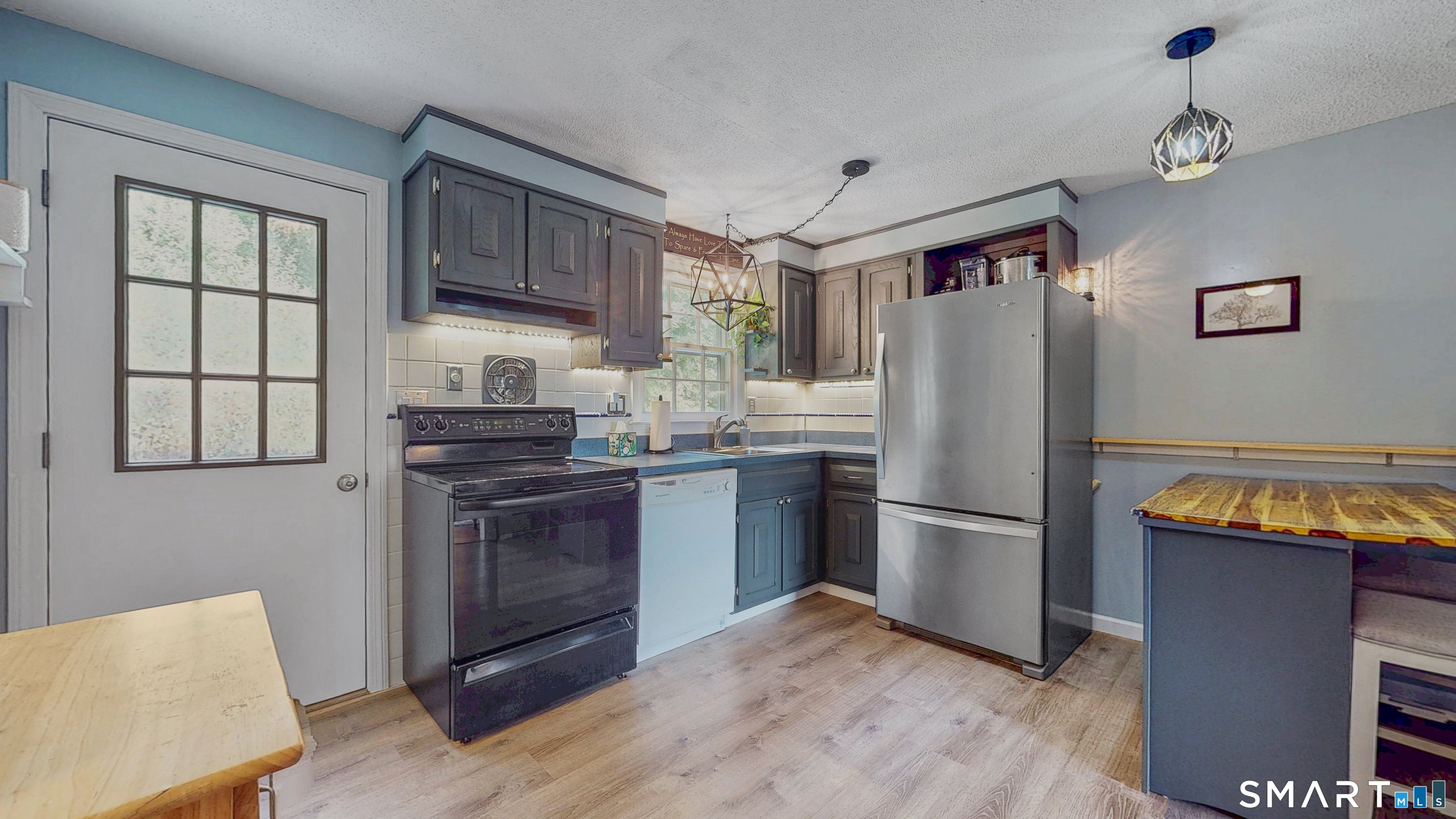 201 Regan Road 30A