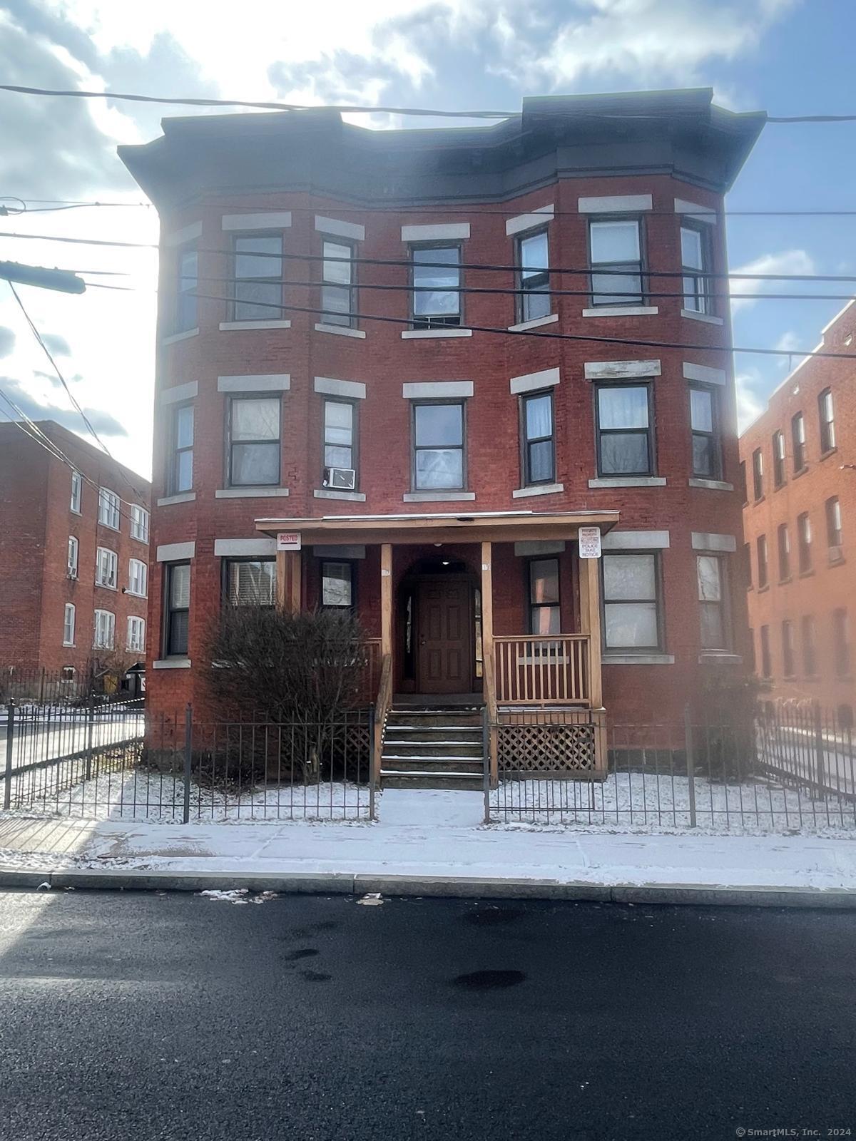 Property for Sale at 17 Harrison Place Apt C, Hartford, Connecticut - Bedrooms: 2 
Bathrooms: 1 
Rooms: 4  - $120,000