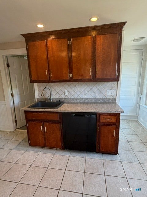 Tiny photo for 171 S Riverside Avenue #2nd Floor, Plymouth, CT 06786 (MLS # 24208723)