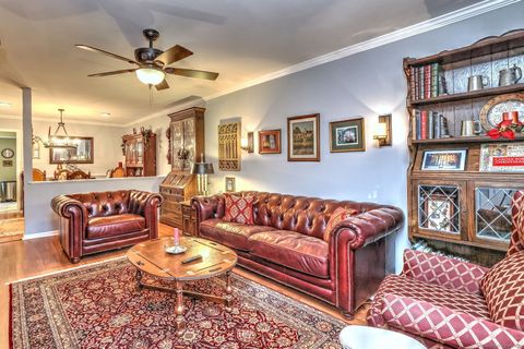Tiny photo for 210 Foxwood Lane #210, Milford, CT 06461 (MLS # 24133312)