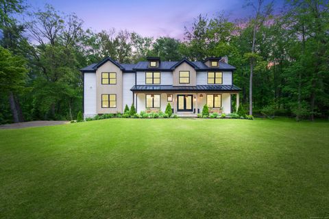 MLS: 24093563
