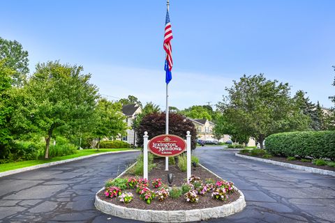1015 Lexington Boulevard 1015 Bethel CT 06801