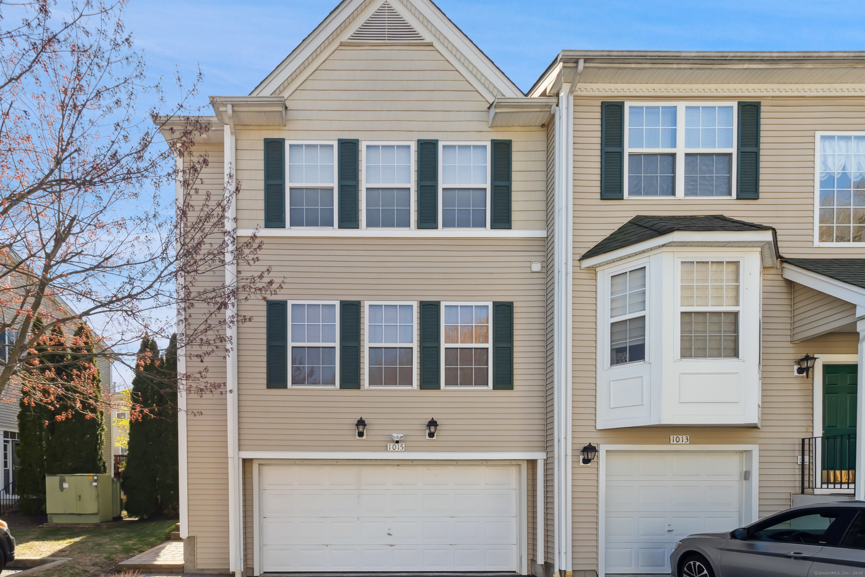 1015 Lexington Boulevard 1015