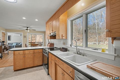 Tiny photo for 10 Fox Hollow Drive, Montville, CT 06370 (MLS # 24163227)