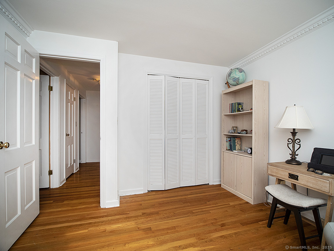 10 Edgehill Drive, Woodbridge, Connecticut image 29