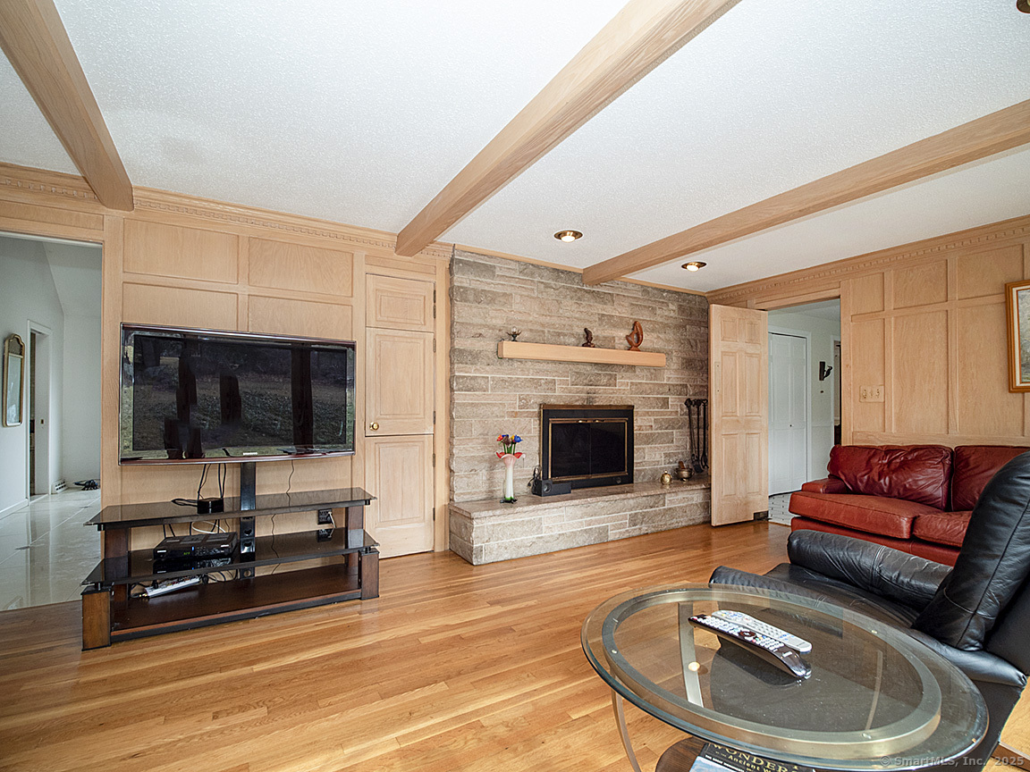 10 Edgehill Drive, Woodbridge, Connecticut image 23