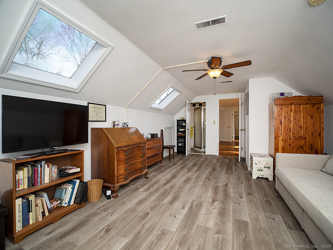 10 Edgehill Drive, Woodbridge, Connecticut image 39