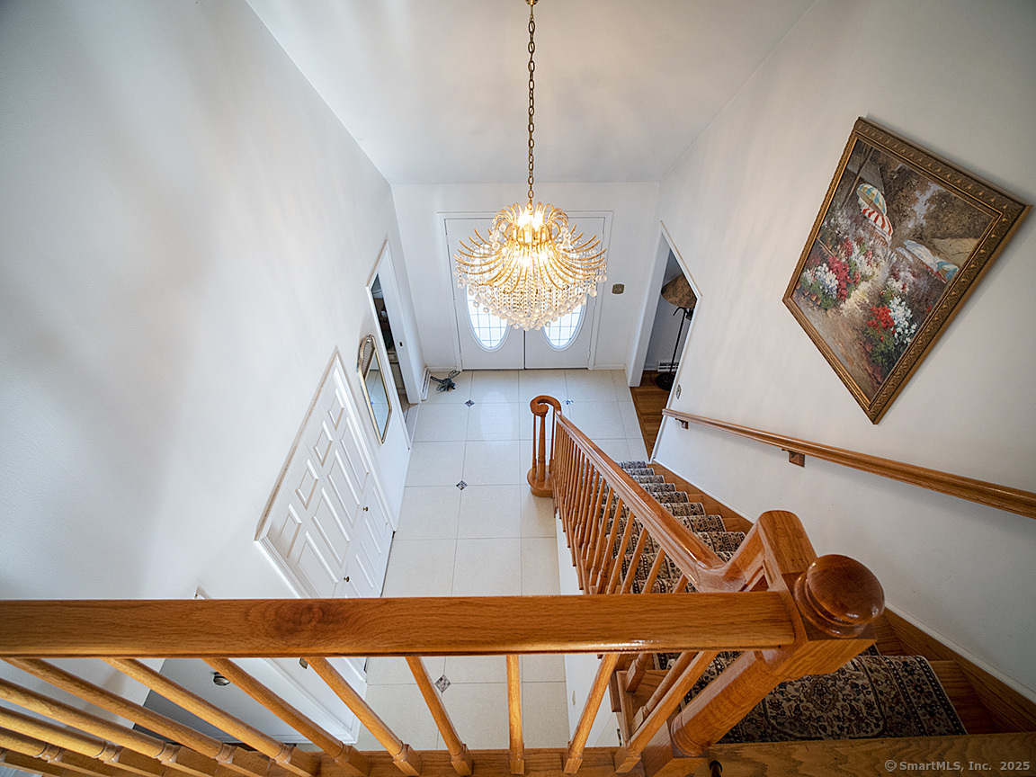 10 Edgehill Drive, Woodbridge, Connecticut image 32