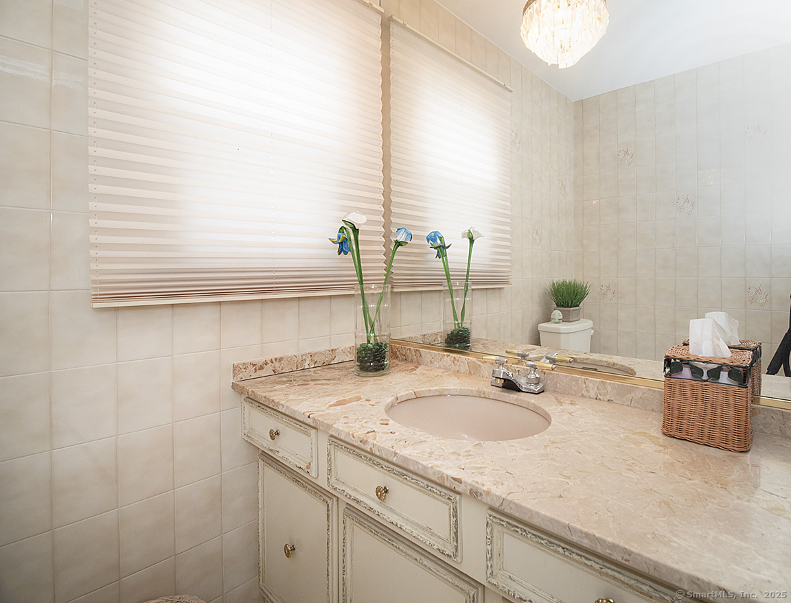 10 Edgehill Drive, Woodbridge, Connecticut image 15