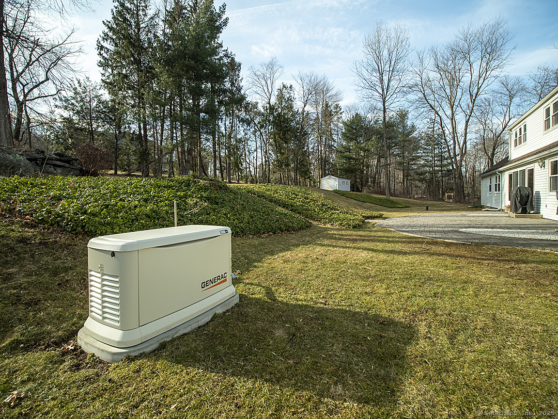 10 Edgehill Drive, Woodbridge, Connecticut image 40