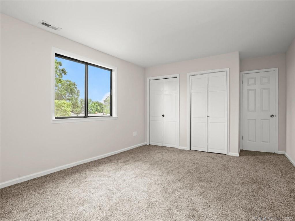 Photo 9 of 22 of 21 Elizabeth Avenue house