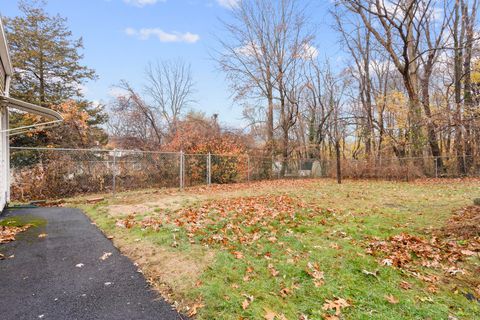 Tiny photo for 29 Haywood Lane, Hamden, CT 06514 (MLS # 24139585)