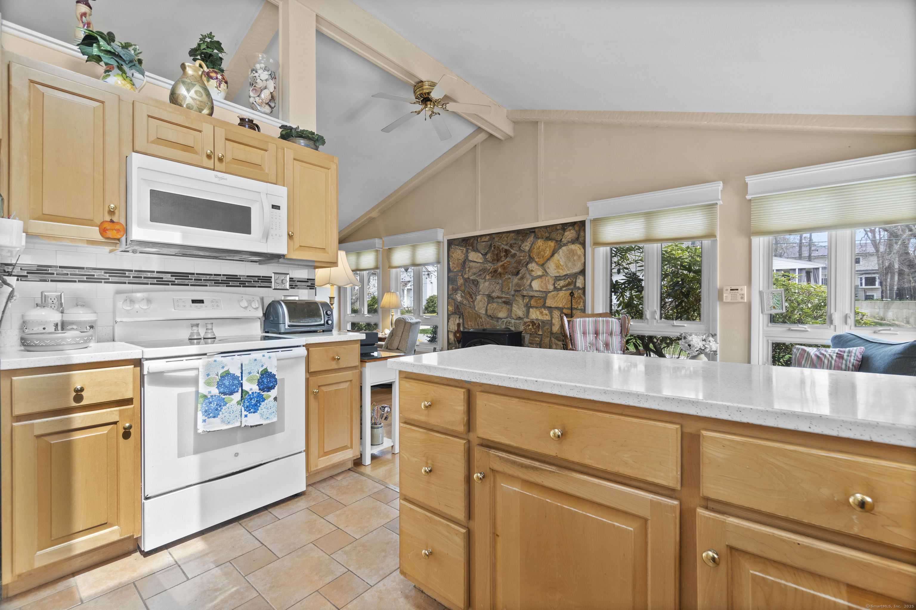 33 Cottage Lane, East Lyme, Connecticut image 13