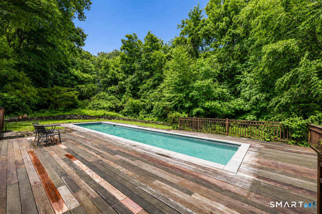 49 Guilds Hollow Road