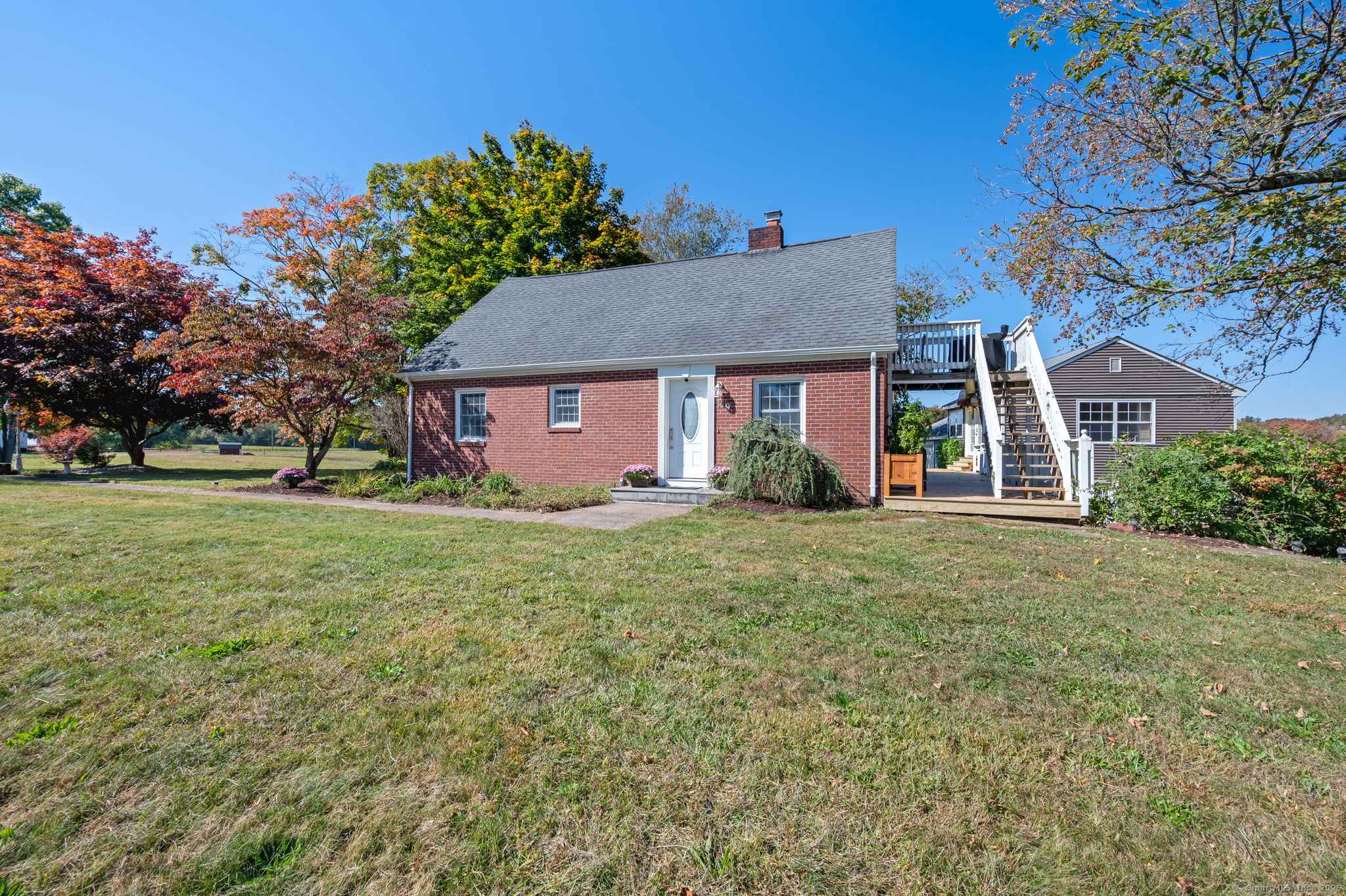 119 Thrall Road