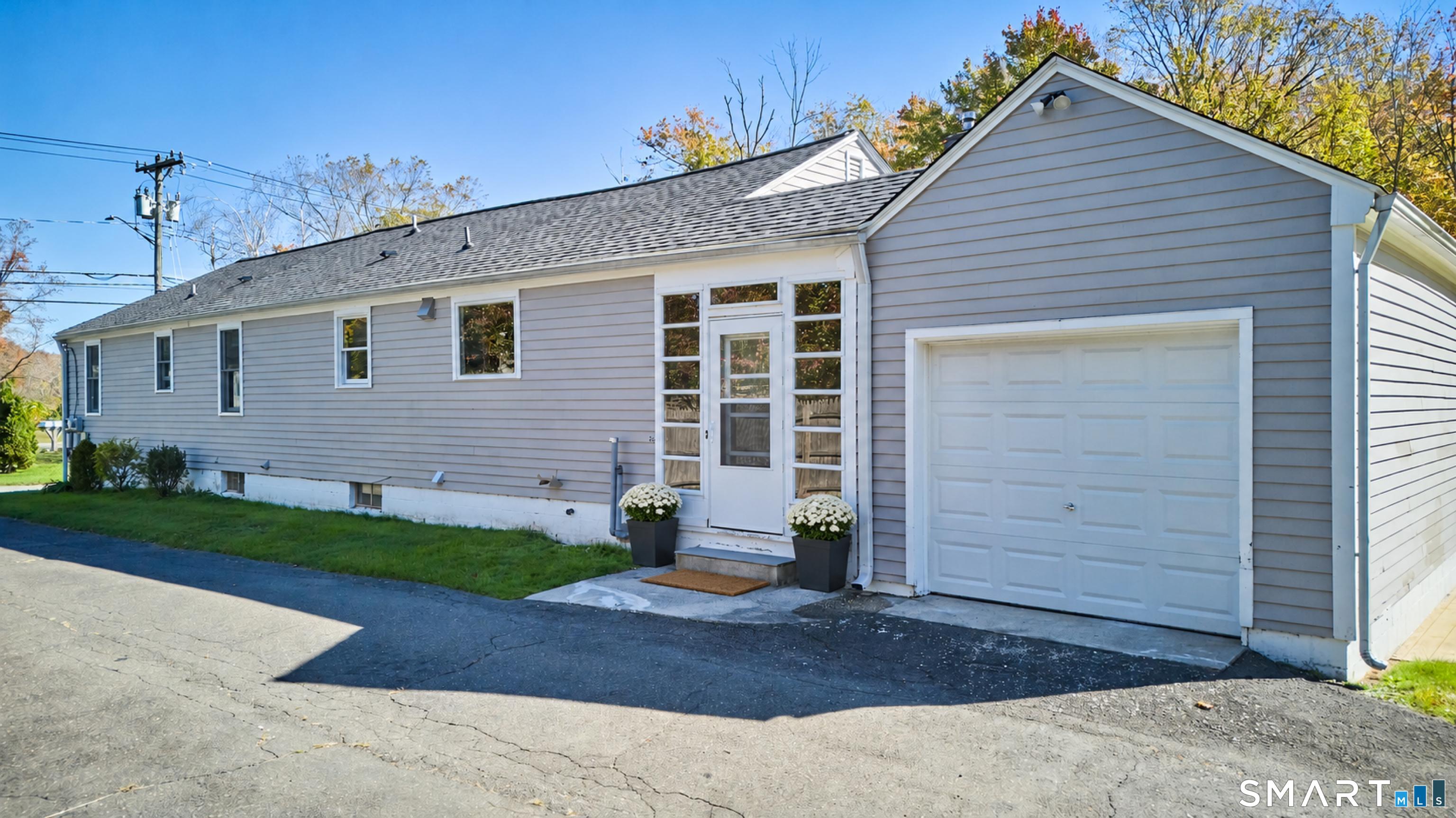 252 Boston Post Road